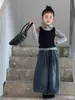 Conjunto de Otoño Temprano para Niñas 2026 Nuevo Estilo Coreano Moda Top de Encaje y Pantalones de Pierna Ancha de Mezclilla Conjunto para Niños Mayores