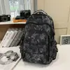 Mochila Nueva de Estilo Coreano de Alta Apariencia para Estudiantes de Secundaria, Ligera y de Gran Capacidad, Diseñada para Reducir la Carga y Proteger la Columna Vertebral, Adecuada para Estudiantes Universitarios y de Preparatoria Hombres