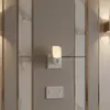 Luz Nocturna Controlada por Luz LED, Luz con Sensor Enchufable, Luz Nocturna para Dormitorio y Pasillo, Personalización de Regalo Corporativo, Suministro Directo del Fabricante