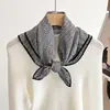 Bufanda Cuadrada de Seda y Lana Estilo Nuevo Invierno 2026, Bufanda de Seda, Bufanda para el Cuello, Protector de Cuello Estilo Pequeño Fragante de Alta Gama para Mujer, Bufanda de Doble Cara