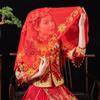 Hijab Nupcial Vermelho Casamento Estilo Chinês Xiuhe Renda Vermelho Translúcido Rede Estilo Antigo Cobertura de Cabeça Essencial para Casamento