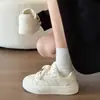 2026 súper populares zapatillas blancas estilo coreano zapatos casuales para hombres y mujeres versátiles mocasines de otoño para estudiantes