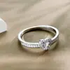 Anillo de Corazón de Plata Estilo Ins S925 Todo Plata de Ley Forma de Corazón Circonita Anillo para Mujer Ligero Serie de Bodas Estilo Dulce Al por Mayor