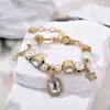 2025 Panjia Nuevo Más Vendido Elegante Flor Blanca de Diamante Cuadrado Colgante de Circonita Pulsera de Cuentas DIY Venta al por Mayor