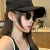 Nuevas gafas de sol estilo coreano Ins 2024 para mujer, modernas gafas de sol estilo retro de Hong Kong con montura redonda pequeña, un parasol de lujo popular y accesible.