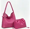 Bolso Tejido Hecho a Mano de Moda en Color Champaña con Colgante, Bolso Tote Versátil de Gran Capacidad a la Moda, Bolso Cubo