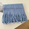 Cachecol de pelúcia de cor única, macio e fofo para o inverno, estilo casual, cor sólida, grande de fleece, cachecol quente, adequado para estudantes e casais como um xale