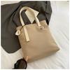 2025 Nueva Bolso Tote de Textura de Moda de Gran Capacidad Ligero Ropa de Trabajo Simple Estudiante Universitario Clase Bolso de Hombro de Color Puro