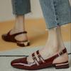 Mocassim Baotou Feminino 2025 Primavera e Verão Novo Versátil Salto Alto Quadrado Estilo Chanel Sandálias Mary Jane Vintage para Mulheres