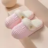 Pantuflas de Algodón para Pareja para Mujer en Invierno Interiores Antideslizantes Suela Suave Cálidas para Uso en Casa Estilo Coreano Zapatos de Postparto Pantuflas Peludas para Hombre en Invierno
