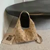 Bolso de ante con lunares casual de moda transfronterizo 2026 nuevo invierno moda de alta gama para hombro bandolera para mujer