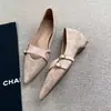 Em Estoque, Envio Imediato! Sapatos Slip-On Retrô Foscos com Bico Fino, Uma Única Fivela, Corte Baixo, Salto Escondido, Sapatos de Trabalho Versáteis e Estilosos
