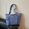 Bolsa de Algodão Casual de Grande Capacidade para Mulheres 2025 Nova Versátil Bolsa de Ombro Matelassê para Aula Trabalho Bolsa Tote