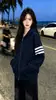 Nueva chaqueta casual versátil de moda de nicho para otoño, sudadera con capucha versátil de moda única y simple para mujer