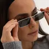 Moda Europea y Americana Nuevas Gafas de Sol Cuadradas Metálicas Simples Estilo Callejero Versátiles Gafas de Sol Mismo Estilo que Celebridades de Internet Gafas de Hip-Hop de Moda