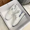 Zapatos Deportivos Casuales Retro de Cuero para Mujer de Talla Grande Transfronterizos, Nuevos Zapatos Deportivos de Comercio Exterior Otoño 2025 para Mujer