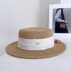 Chapéu Simples de Topo Plano com Fita Plissada Estilo Coreano para Mulheres, Chapéu de Sol Casual Versátil de Verão, Chapéu de Palha com Proteção Solar para Férias, Tendência