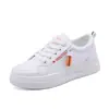 Zapatos Blancos de Piel para Mujer 2026 Nuevo Primavera Versátiles Casual Deportivos Suela Ligera Suave Zapatos de Tablero para Viaje Modernos PH661