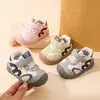 Zapatillas deportivas para niños 2026 primavera y otoño nuevo modelo zapatos para bebé zapatos para caminar infantil zapatillas para caminar para niños y niñas Zapatos de entrenamiento alemanes