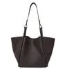 Bolsa Cesta Retro Yuezi Feminina 2026 Nova Cor Sólida Simples Bolsa de Ombro Grande Capacidade Bolsa Tote para o Dia a Dia Feminina