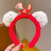 Faixa de Cabelo de Pelúcia Vermelha Cartoon para Meninas, Ano Novo 2026, Faixa de Cabelo em Formato de Animal, Acessório Festivo de Crina de Cavalo para Ano Novo