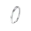 Anel Amor Entrelaçado Anel de Casal Möbius Ins Nicho Acessível Luxo Elegante Alta Moda Anel Versátil
