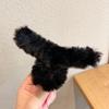 Pinza de Agarre Grande de Peluche Invierno Nuevo Agarre Grande Elegante Combinable Clip de Tiburón Cálido Curry Simple Clip para la Parte Trasera de la Cabeza