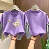 Camiseta listrada de manga comprida para meninas, novo estilo outono 2026, camiseta básica de algodão puro para crianças meninas, top para crianças maiores