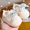 Zapatos para bebé con suelas blandas, antideslizantes, nuevos modelos de primavera y otoño, zapatos para principiantes para bebés niñas de 0 a 1 año, zapatos para niños pequeños para pequeñas princesas