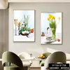 Pintura de dos paneles para restaurante Tienda de catering Pintura decorativa de pared Mural fresco Flores Copas de vino Comedor Mesa de comedor Pintura colgante