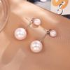 Pendientes de Perla de Moda en Tiktok con un Toque de Lujo, Suaves y Versátiles, Pendientes de Moda Estilo Coreano Simples y Elegantes para Mujer