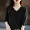Suéter de punto para mujer con cuello en V y cinco mangas, color liso, manga corta, suéter de punto holgado, capa base, camiseta 25 Otoño Nueva Llegada Primera Línea Listo para usar T