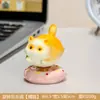 Gato Lindo Colgante Adorno Decorativo para Escritorio de Oficina, Gatito Giratorio de Dibujos Animados Regalo Creativo
