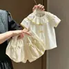 Item EssencialDoce Estilo Gola de Boneca Laço Babado Conjunto Verão Coelho Manga Bufante Roupa