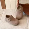 Zapatos Birkenstock para Niños 2026 Primavera/Otoño Nuevo Estilo Zapatos Pequeños de Cuero Mate con Diamantes Brillantes para Niñas Suela Suave Cómodos Versátiles Mocasines