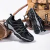 Nuevos zapatos de senderismo para exteriores transfronterizos para hombres y mujeres, zapatos deportivos antideslizantes, zapatos bajos transpirables de verano para escalada en stock