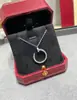 Colar Kajia cravejado com diamantes em toda a extensão, com pontas e extremidades em diamante, corrente para clavícula, banhado a ouro rosa 18K espesso, finamente trabalhado, mesmo estilo do pingente de influenciador popular