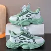 Sapatos infantis populares para meninas, novo estilo primavera/outono 2026, tênis infantis com botões, malha respirável, tênis robustos para meninas, para crianças mais velhas