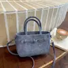 Bolsa Pequena Elegante de Alta Qualidade para Mulheres 2026 Nova de Verão Versátil Bolsa Transversal Fashionável Super Popular Bolsa de Mão Pequena Bolsa Tote