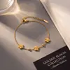 Pulsera de acero inoxidable chapada en oro estilo ins coreano con flor de cinco pétalos para mujer, única, fresca, dulce, joyería que no se decolora