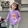 Camiseta base de longitud media para primavera y otoño, modelo nuevo 2026, top de algodón puro para niños, camiseta de manga larga súper linda y elegante para niñas