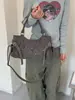 Bolso de mano de gamuza de alta calidad, estilo vintage para mujer, nueva colección 2026, bolso bandolera de un solo hombro, diseño único, bolso versátil para debajo del brazo