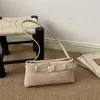 Diseño de nicho de moda casual, nuevo modelo de otoño 2026, bolso de hombro/axila simple de gran capacidad personalizado y elegante para el día a día