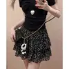 Mini Saia Floral Preta Estilo Coreano para Mulheres, Novo Estilo Primavera/Verão 2026, Emagrecedora, Casual, Saia Solta de Cintura Alta Solta