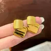 Brincos de estrela de oito pontas escovados banhados a ouro vietnamitas, brincos quadrados simples e versáteis, acabamento em areia de nicho, duradouros e sem desbotamento