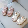 Sandalias para Niñas 2025 Verano Nuevas Zapatos de Princesa Elegantes de Moda para Bebés y Niños Sandalias para Niños con Lazo para Niñitas