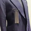 Broche de Lujo Europeo y Americano para Commuter Cadena de Cobre Borla Pin Exquisito Accesorios para Ropa de Mujer Otoño e Invierno Accesorio de Cadena