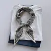 Bufanda 100% Algodón Puro Transpirable Amigable con la Piel para Mujer, Patrón Paisley Vintage, Estilo Corto Versátil