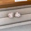 Primavera Verano Año Nuevo Fuegos Artificiales Cuadrado Tachuelas de Azúcar Pendientes Temperamento de Gama Alta Simple Único Hermosos Pendientes Diseño de Nicho Joyería para Orejas Mujeres