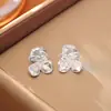 Brincos de Zircônia Texturizada da Fábrica de Joias Jiehao, Moda de Alto Padrão, Brincos com Design de Nicho e Personalizado, Acessórios Tendência de Yiwu